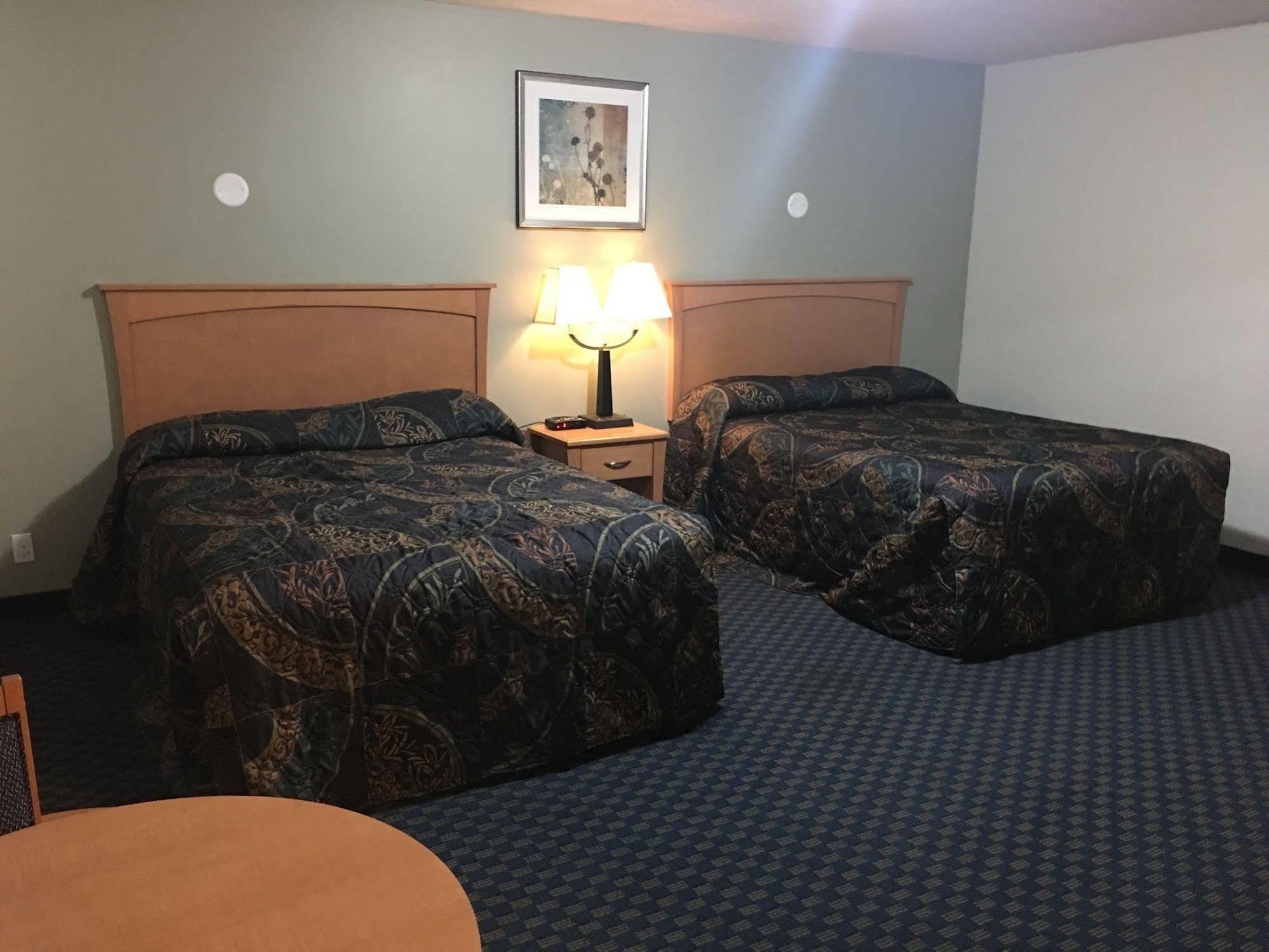 Neepawa Westway Inn Motel מראה חיצוני תמונה