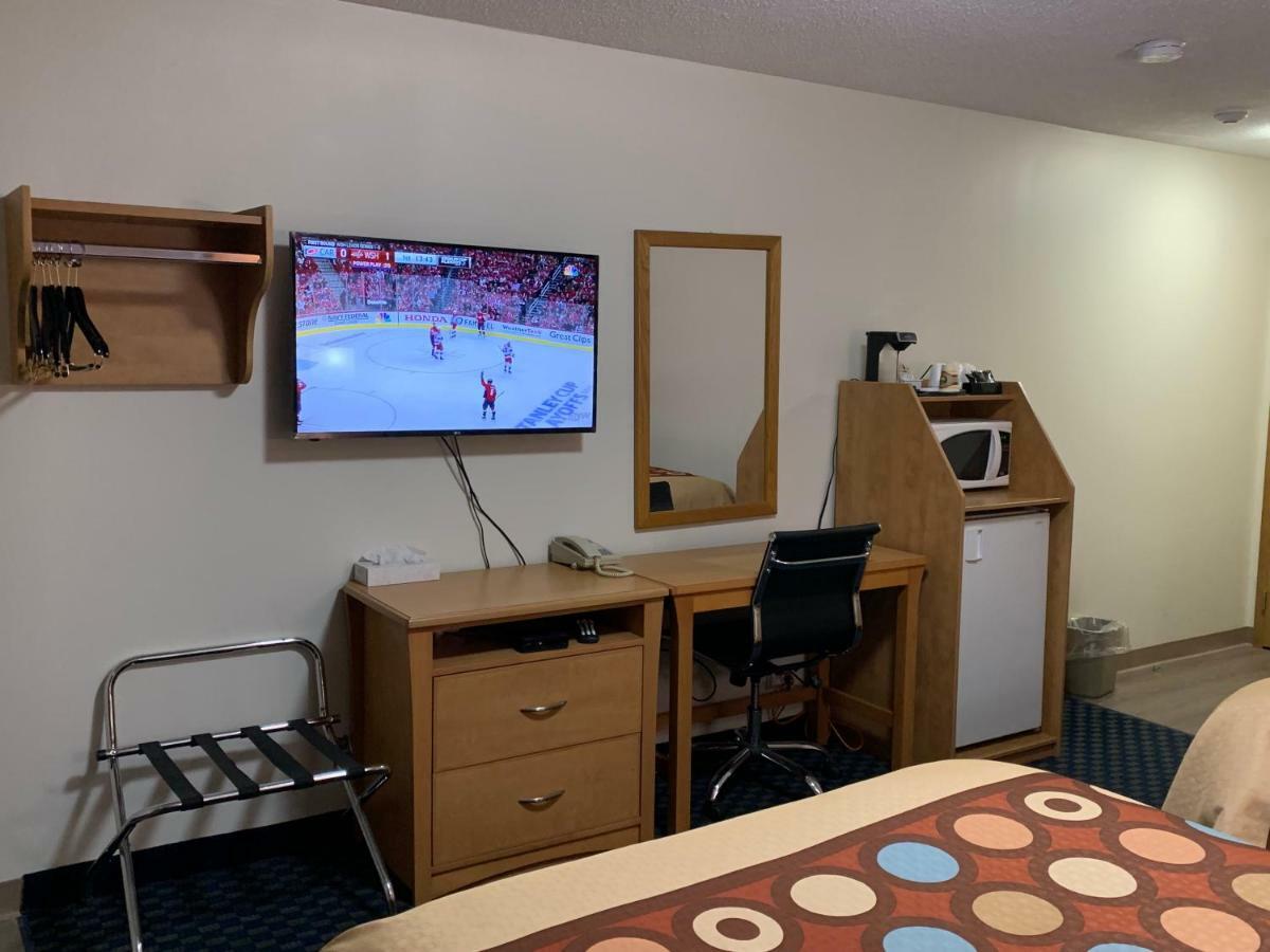 Neepawa Westway Inn Motel מראה חיצוני תמונה