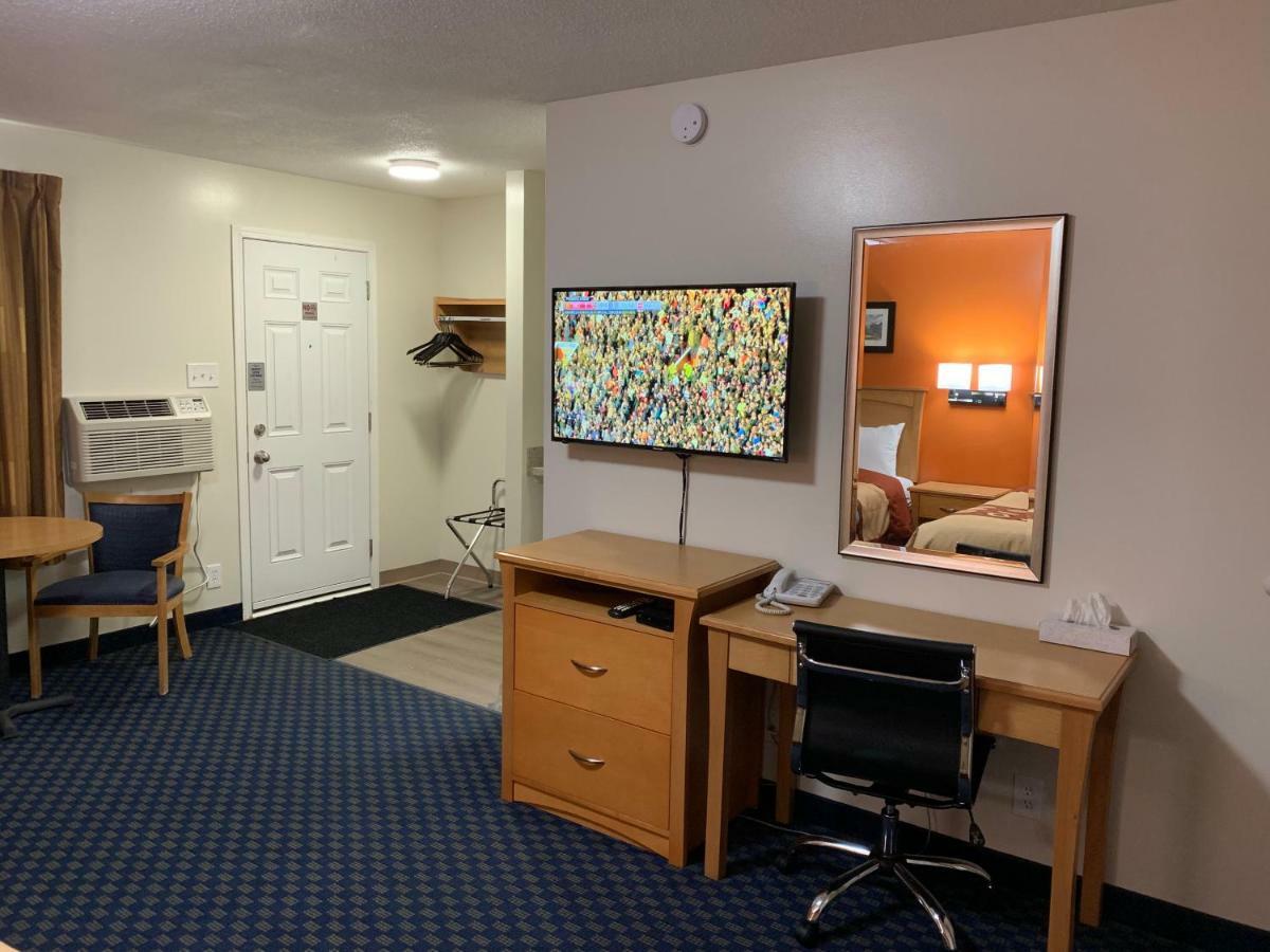 Neepawa Westway Inn Motel מראה חיצוני תמונה